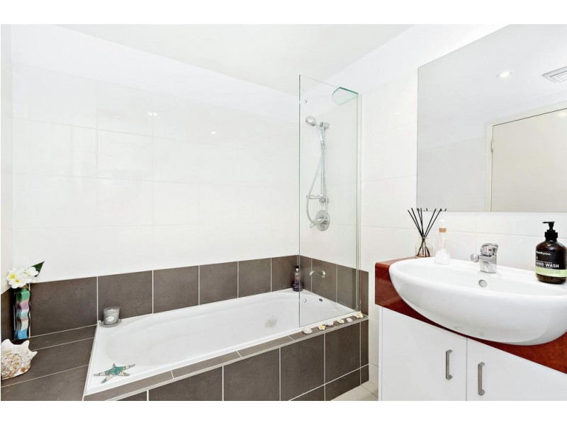 4/233 Gympie Road, Kedron QLD 4031