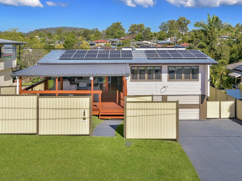 15 Dooloo Crescent, Ferny Hills QLD 4055
