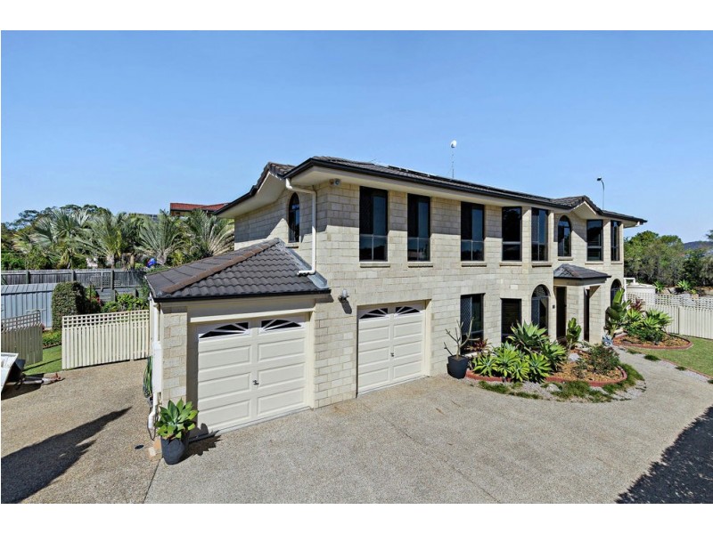 9 Coolgardie Court, Arana Hills QLD 4054