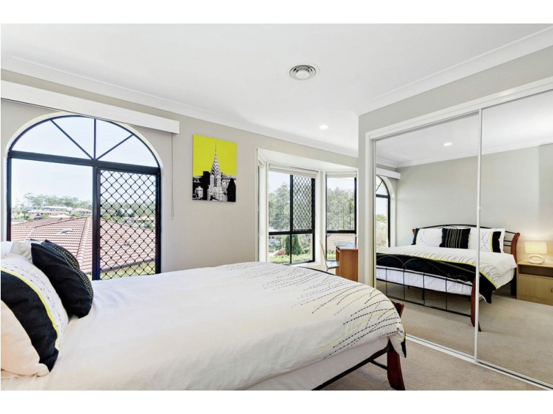 9 Coolgardie Court, Arana Hills QLD 4054