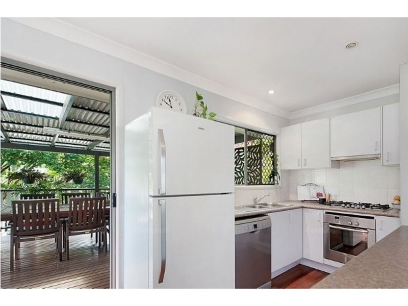 10 Lemm Street, Everton Hills QLD 4053