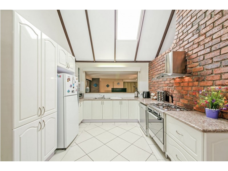 48 Ferny Way, Ferny Hills QLD 4055