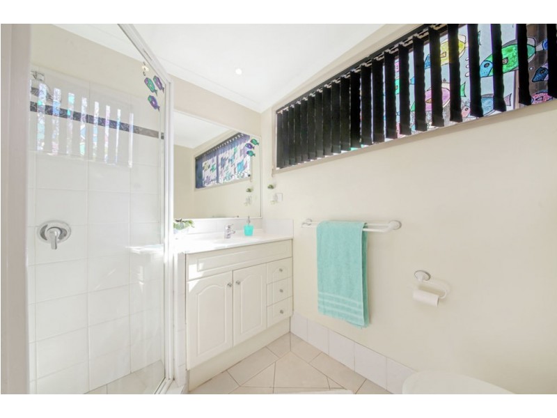 48 Ferny Way, Ferny Hills QLD 4055