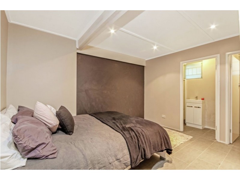 20 Stromlo Street, Everton Park QLD 4053