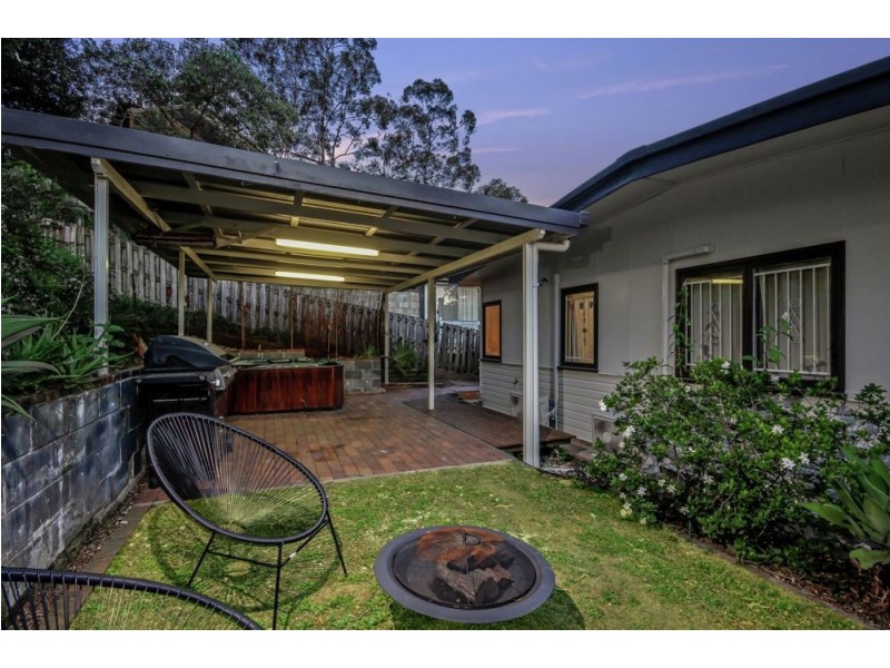 20 Stromlo Street, Everton Park QLD 4053