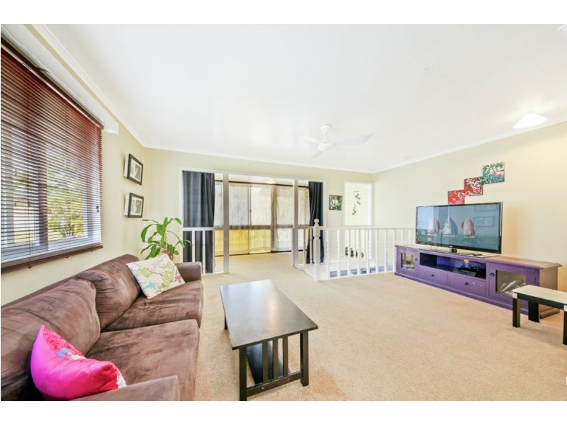 14 Patricks Road, Arana Hills QLD 4054