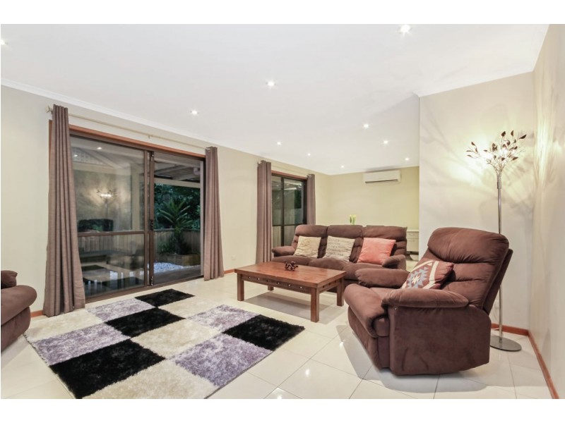 5 Eveleigh Street, Arana Hills QLD 4054