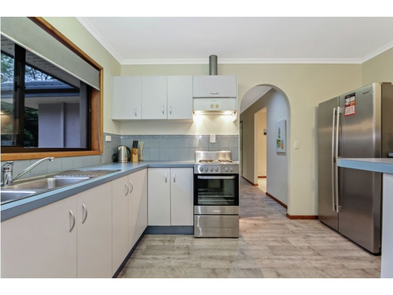 5 Eveleigh Street, Arana Hills QLD 4054