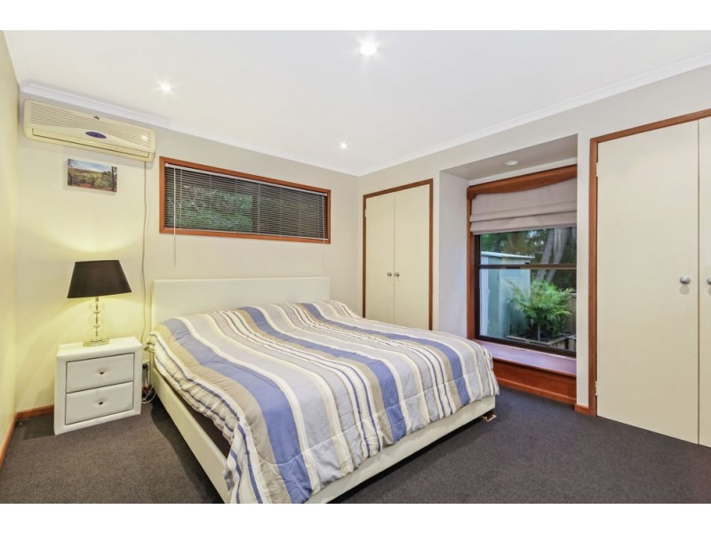 5 Eveleigh Street, Arana Hills QLD 4054