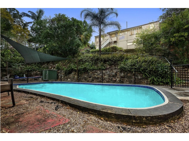 3 Plucks Road, Arana Hills QLD 4054