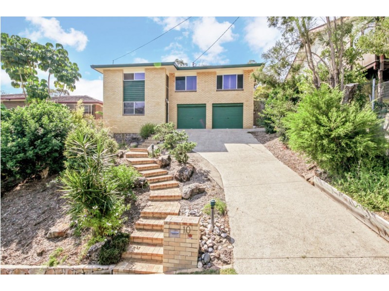 10 Tombondan Crescent, Ferny Hills QLD 4055