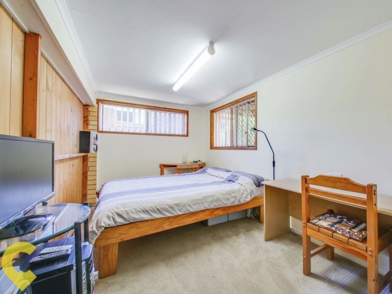 10 Tombondan Crescent, Ferny Hills QLD 4055