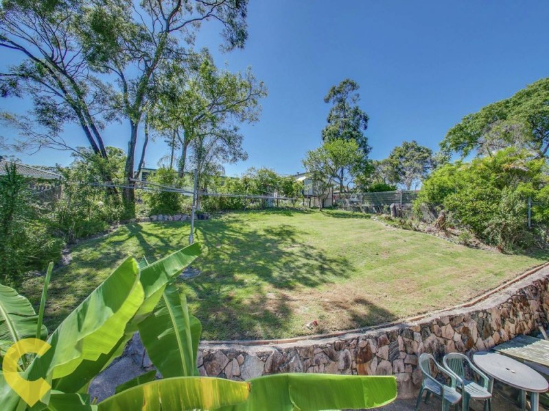 10 Tombondan Crescent, Ferny Hills QLD 4055