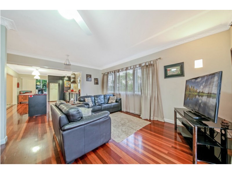 17 Greenhill Street, Everton Park QLD 4053
