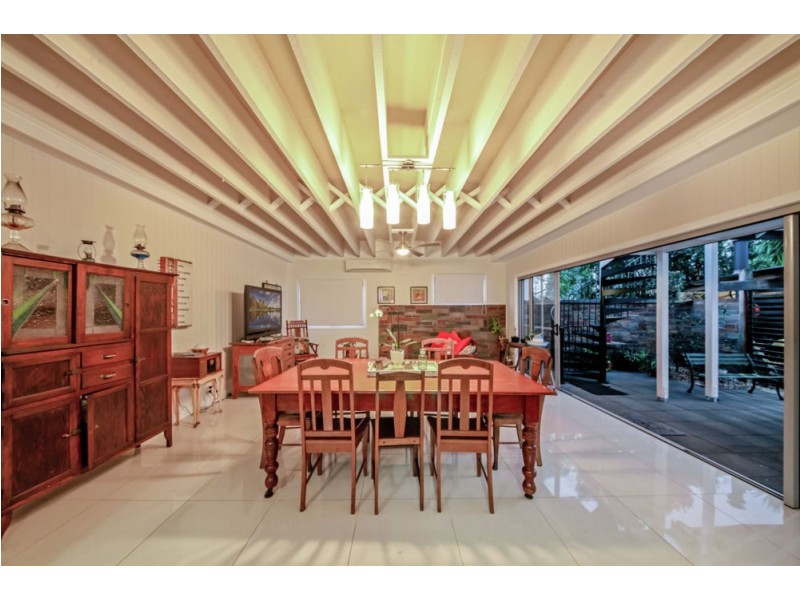 17 Greenhill Street, Everton Park QLD 4053