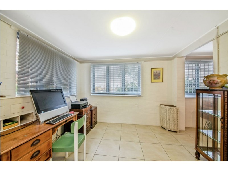 17 Greenhill Street, Everton Park QLD 4053