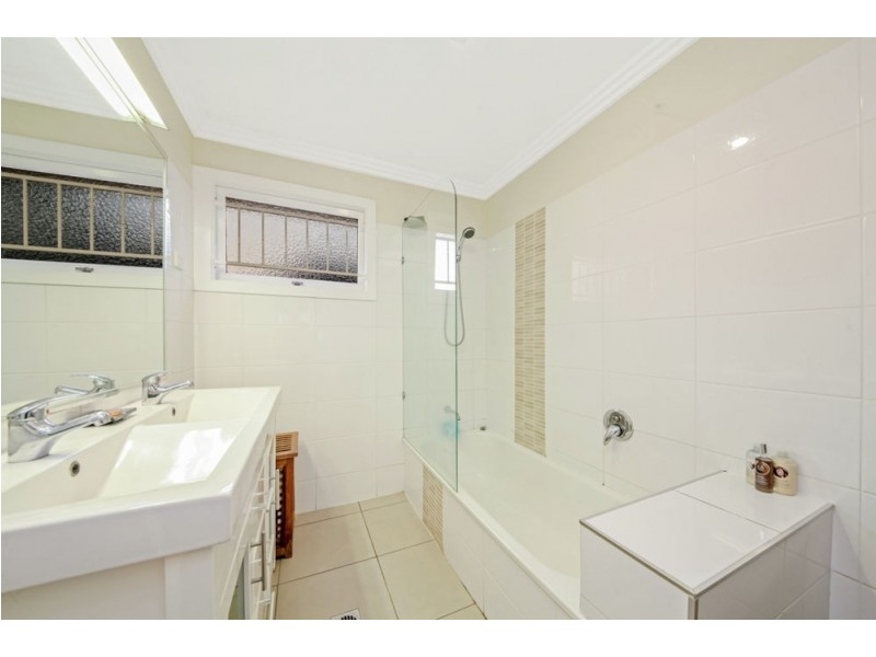 17 Greenhill Street, Everton Park QLD 4053