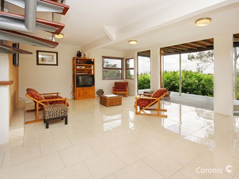 89 Plucks Road, Arana Hills QLD 4054