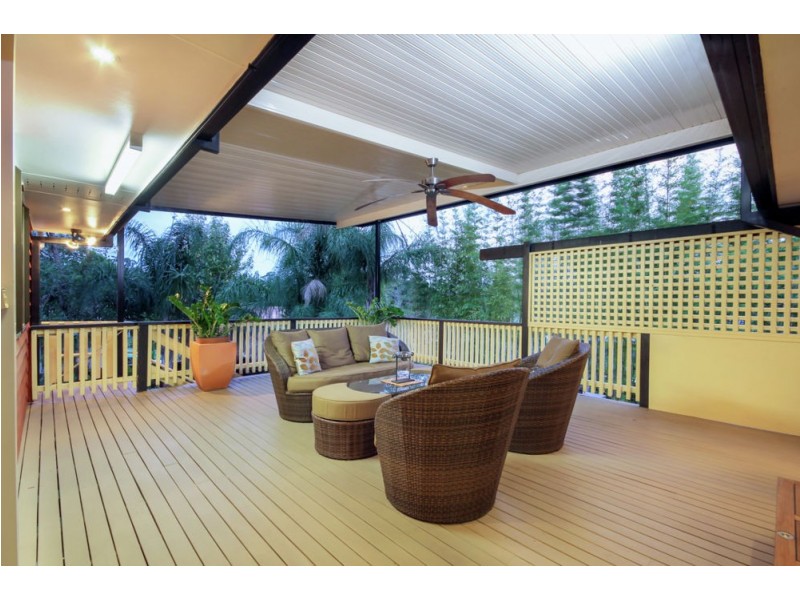 100 Kylie Avenue, Ferny Hills QLD 4055