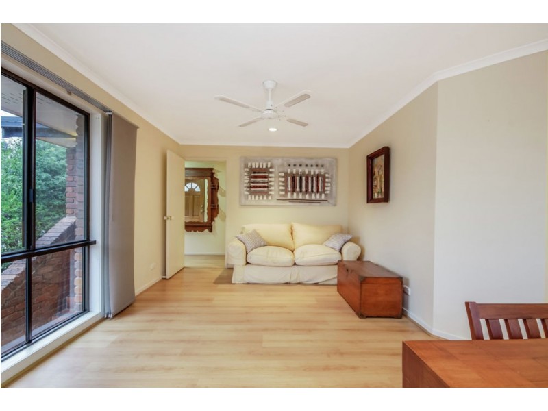 100 Kylie Avenue, Ferny Hills QLD 4055