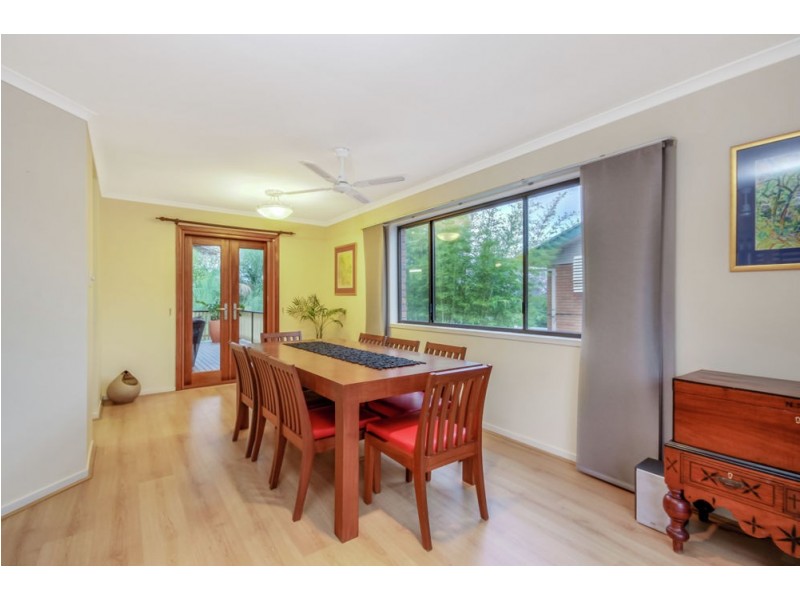 100 Kylie Avenue, Ferny Hills QLD 4055