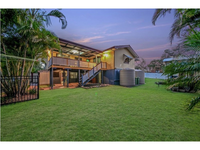 20 Jane Street, Arana Hills QLD 4054