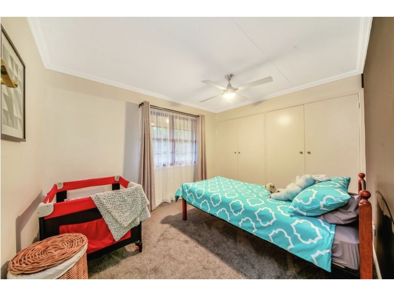 20 Jane Street, Arana Hills QLD 4054