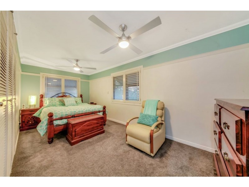 20 Jane Street, Arana Hills QLD 4054