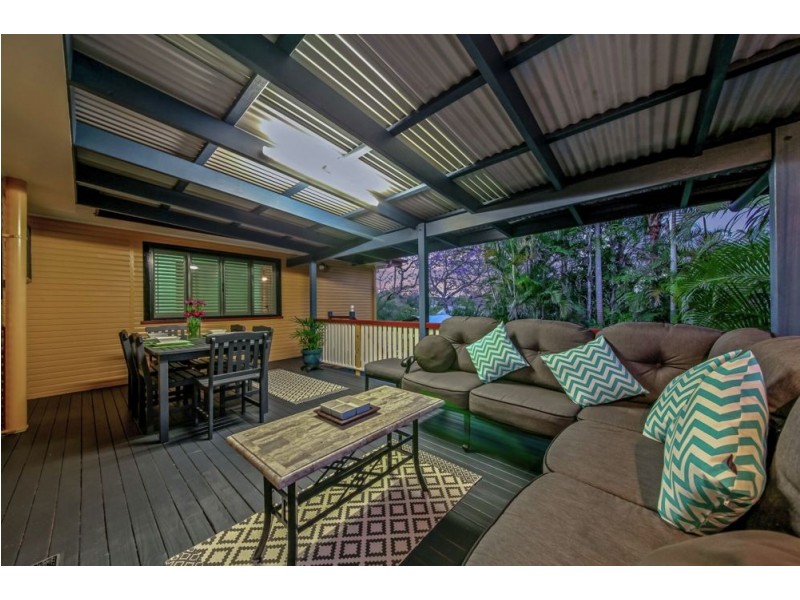 20 Jane Street, Arana Hills QLD 4054