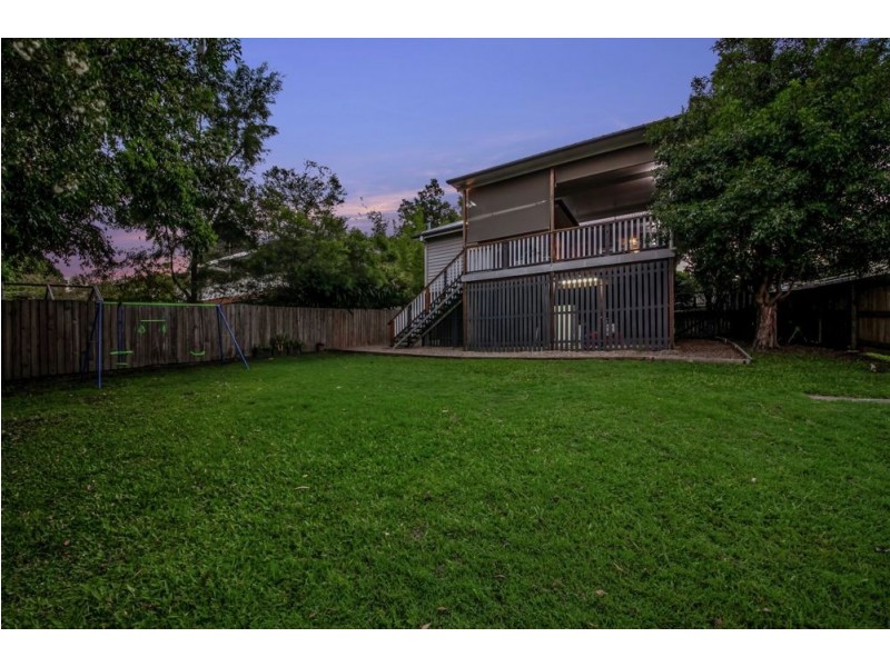 19 Dawson Parade, Keperra QLD 4054