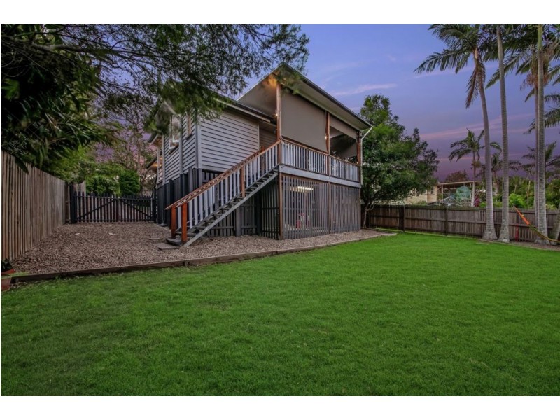 19 Dawson Parade, Keperra QLD 4054