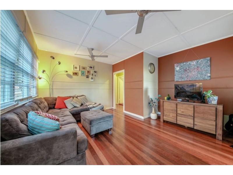 19 Dawson Parade, Keperra QLD 4054