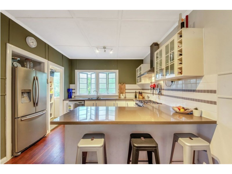 19 Dawson Parade, Keperra QLD 4054