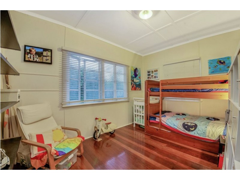 19 Dawson Parade, Keperra QLD 4054