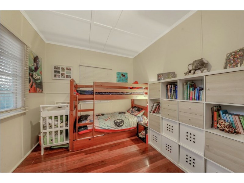 19 Dawson Parade, Keperra QLD 4054