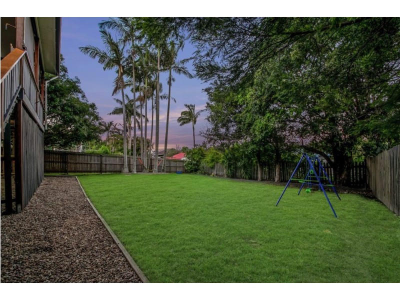 19 Dawson Parade, Keperra QLD 4054