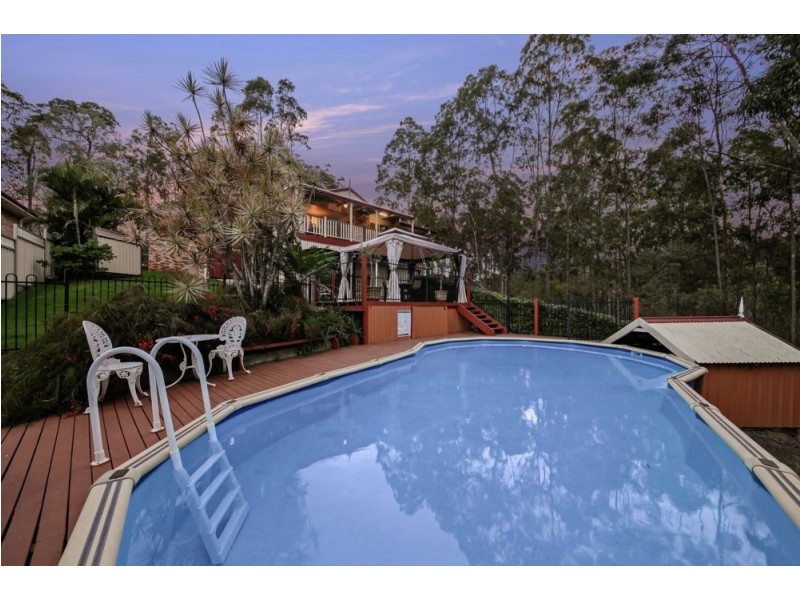 32 Selkirk Crescent, Ferny Grove QLD 4055