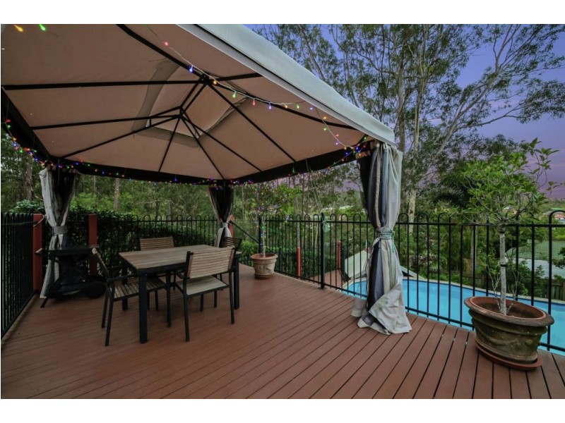 32 Selkirk Crescent, Ferny Grove QLD 4055