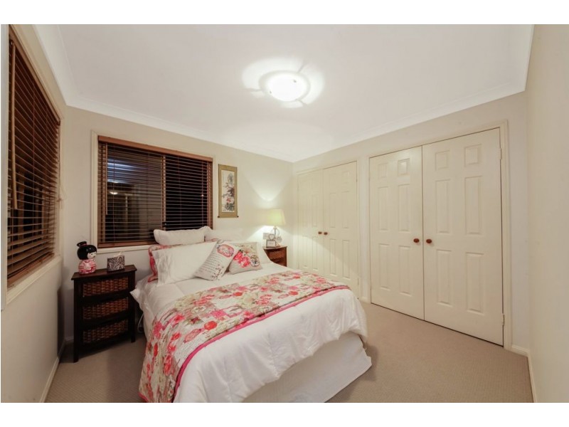 32 Selkirk Crescent, Ferny Grove QLD 4055