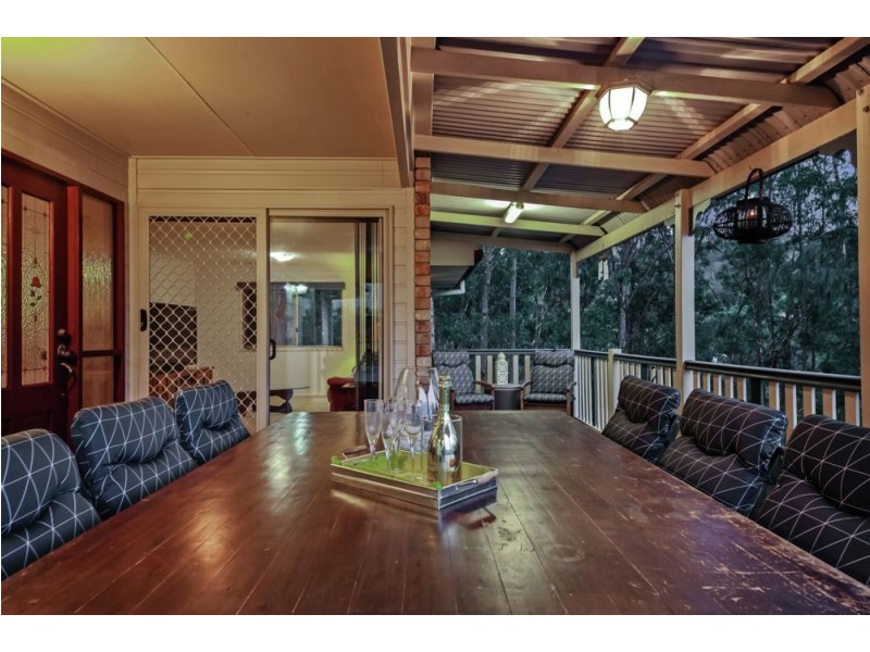 32 Selkirk Crescent, Ferny Grove QLD 4055