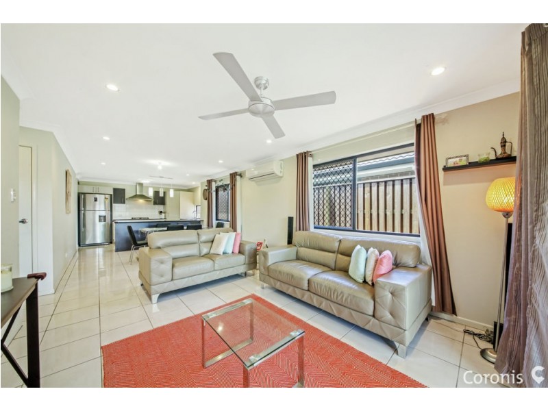 111 Mount Kaputar Avenue, Fitzgibbon QLD 4018