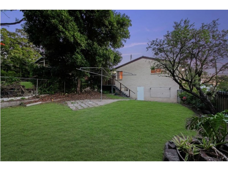 166 Patricks Road, Ferny Hills QLD 4055
