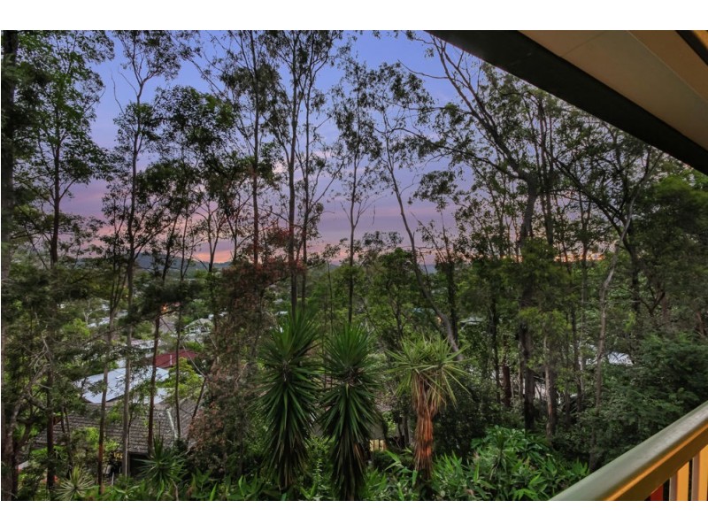 24 Caesar Road, Ferny Hills QLD 4055