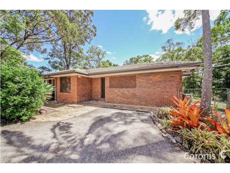 40 Queens Road, Everton Hills QLD 4053