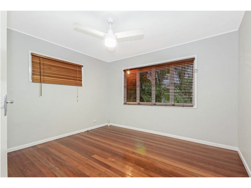 6 Alkoomi Avenue, Ferny Hills QLD 4055