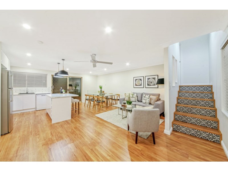 3 Double Bar Court, Arana Hills QLD 4054