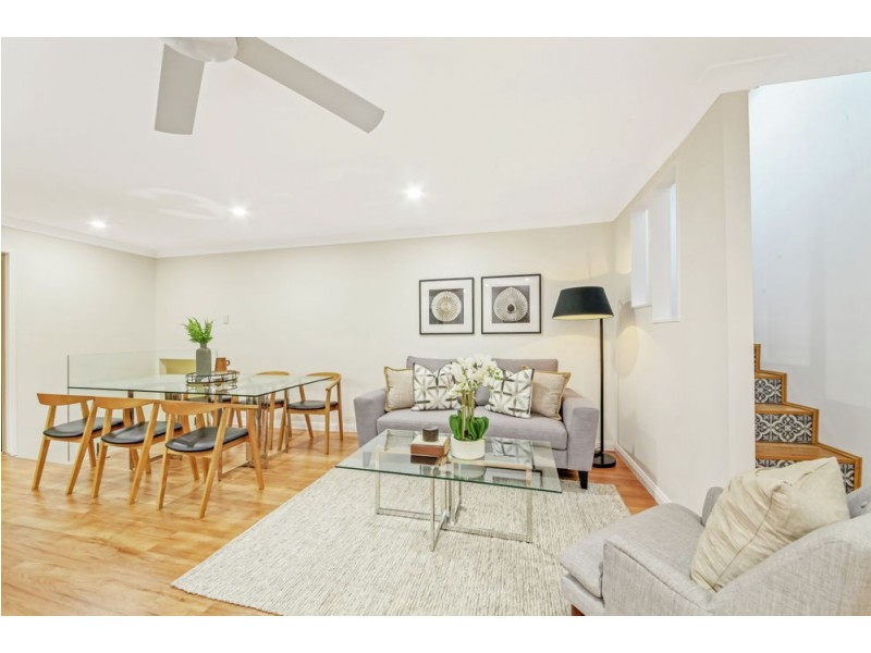 3 Double Bar Court, Arana Hills QLD 4054