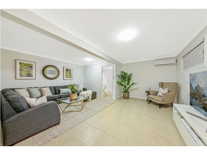 3 Double Bar Court, Arana Hills QLD 4054