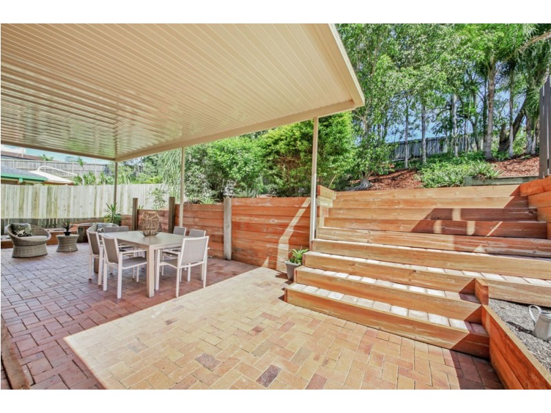 3 Double Bar Court, Arana Hills QLD 4054