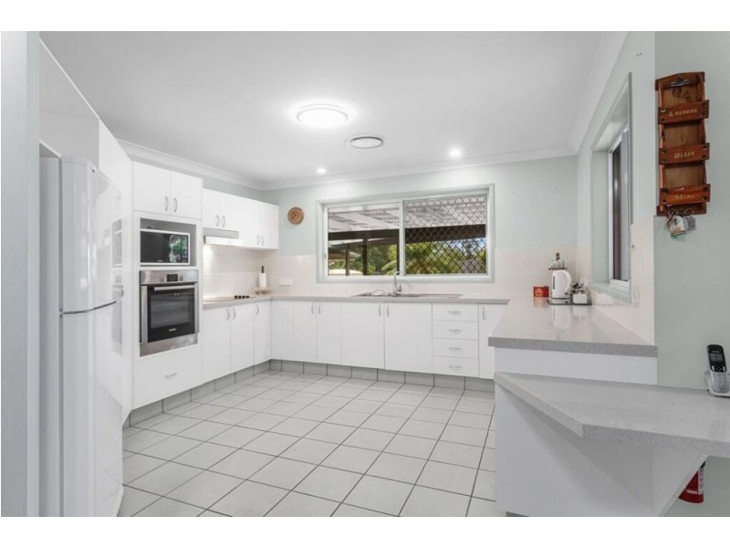 9 Turnberry Crescent, Albany Creek QLD 4035